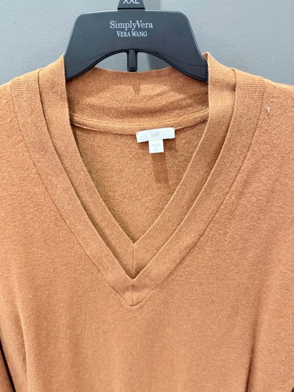 Burnt Orange long sleeve v-neck sweater.  Size XL Tall